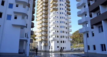 В Сочи планируется завершить строительство десяти проблемных домов до конца года