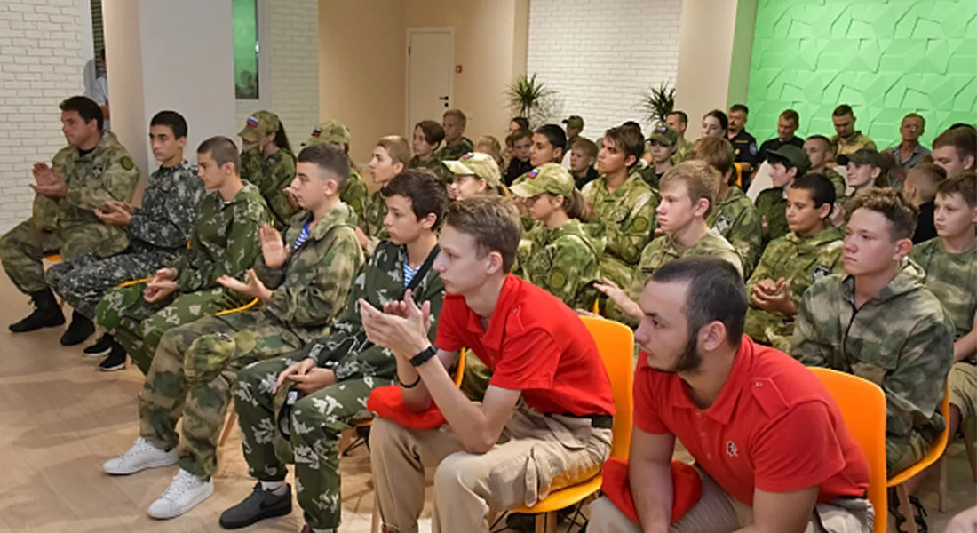 Более 700 сочинских школьников с начала года приняли участие в проекте «Диалог с Героями»