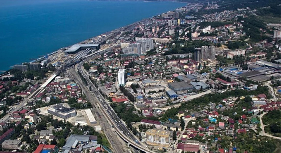 Между горнолыжными курортами Сочи, Адыгеи и Карачаево-Черкесии планируют организовать прямое транспортное сообщение